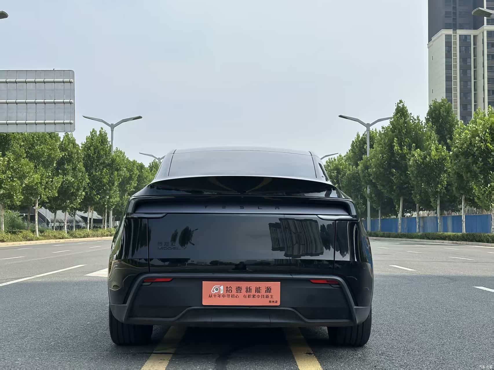 Tesla Model Y, 2026 15