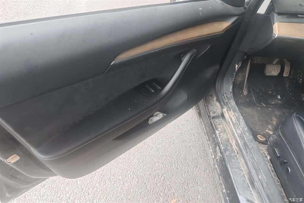 Tesla Model 3, 2021 7