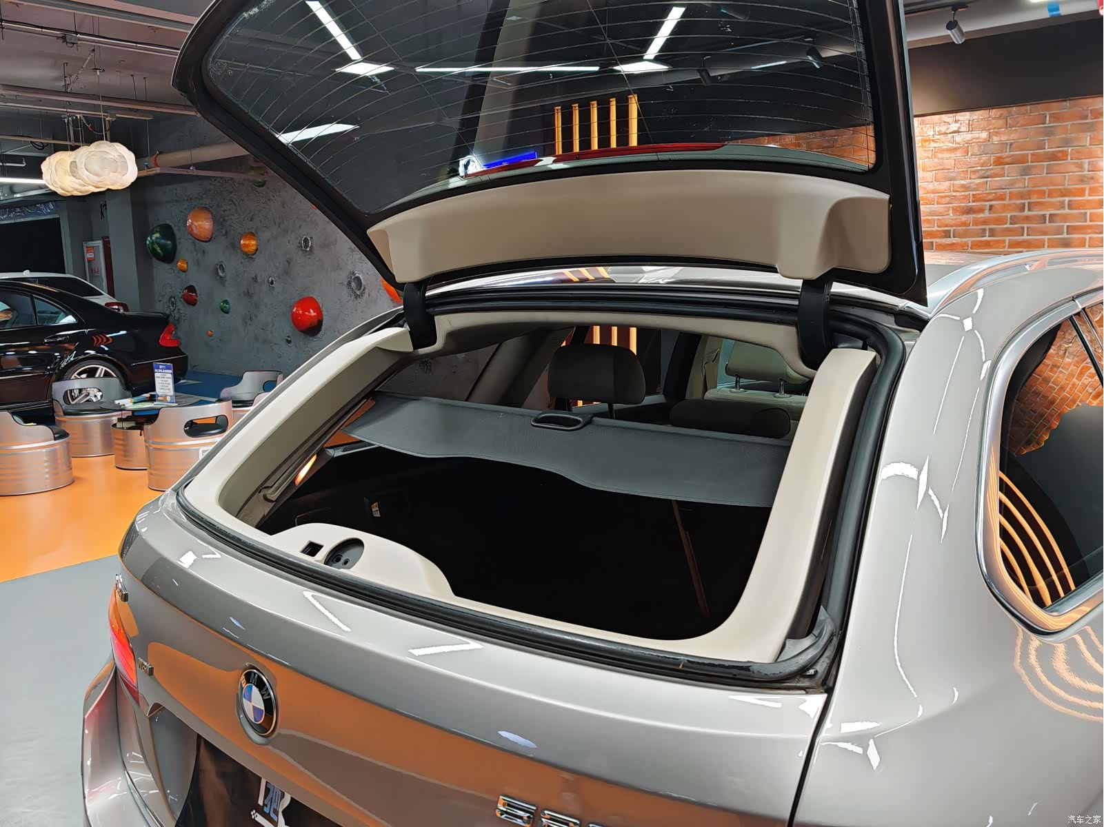 BMW 5 Series, 2015 10