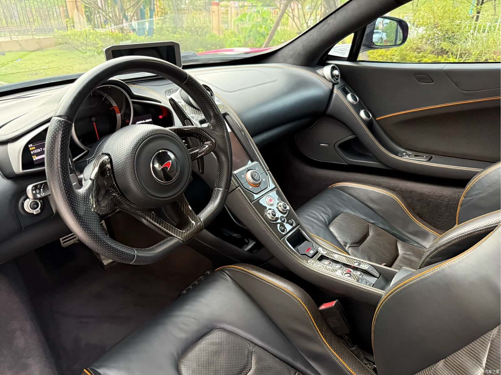 McLaren 12C, 2014 6