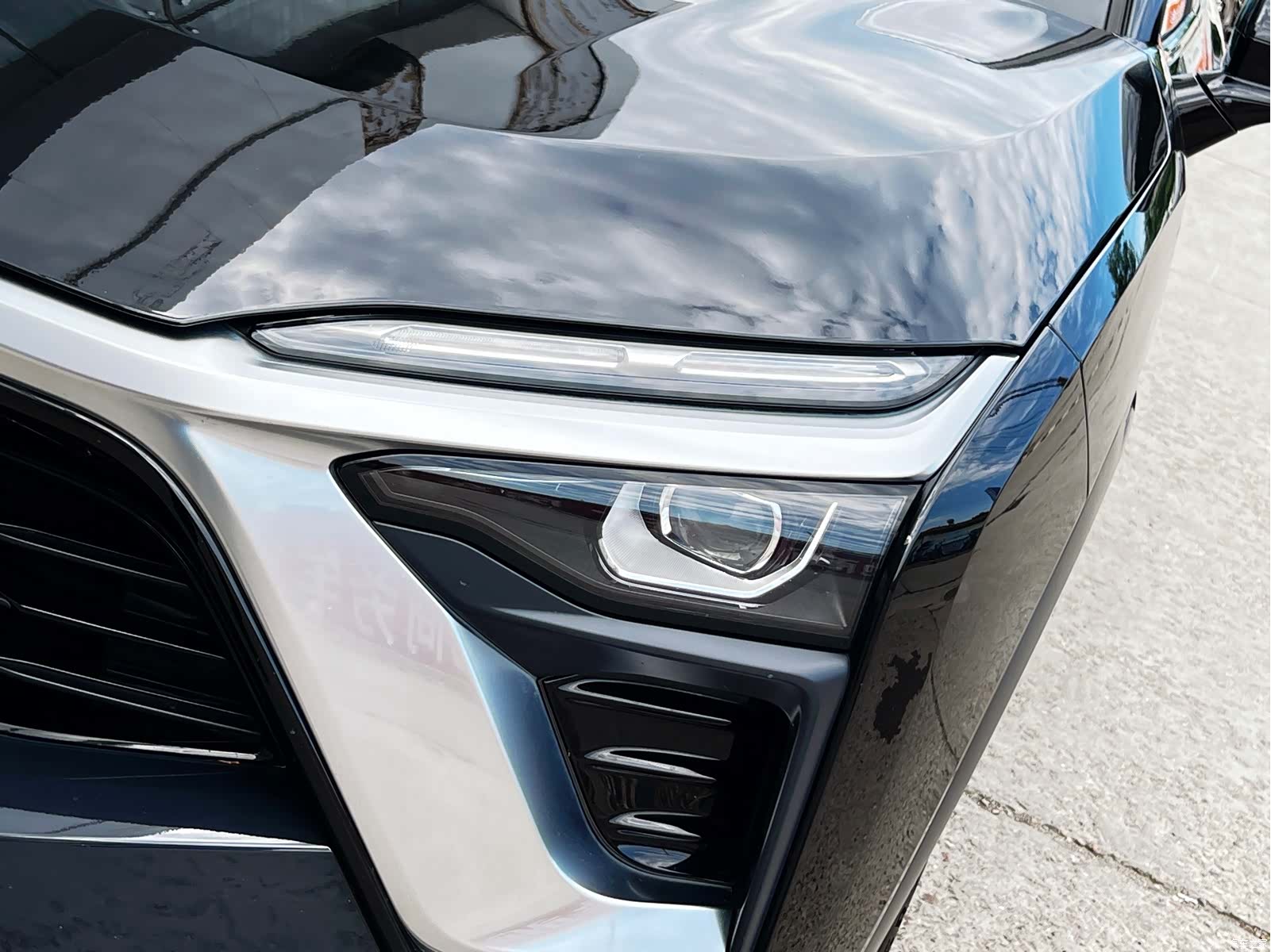 NIO ES8, 2018 7
