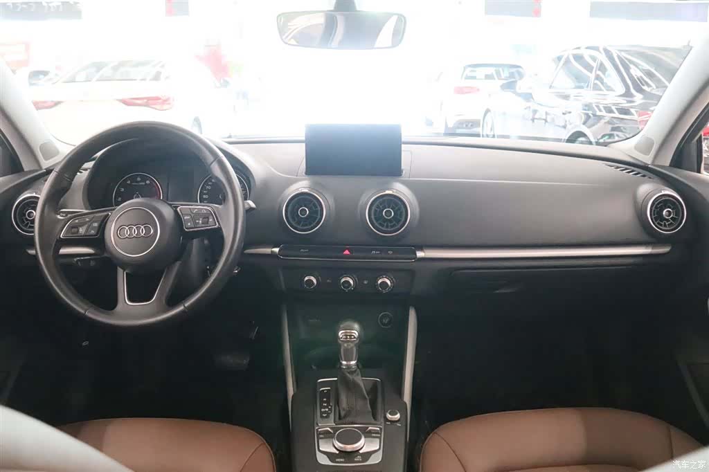 Audi A3, 2020 все фото