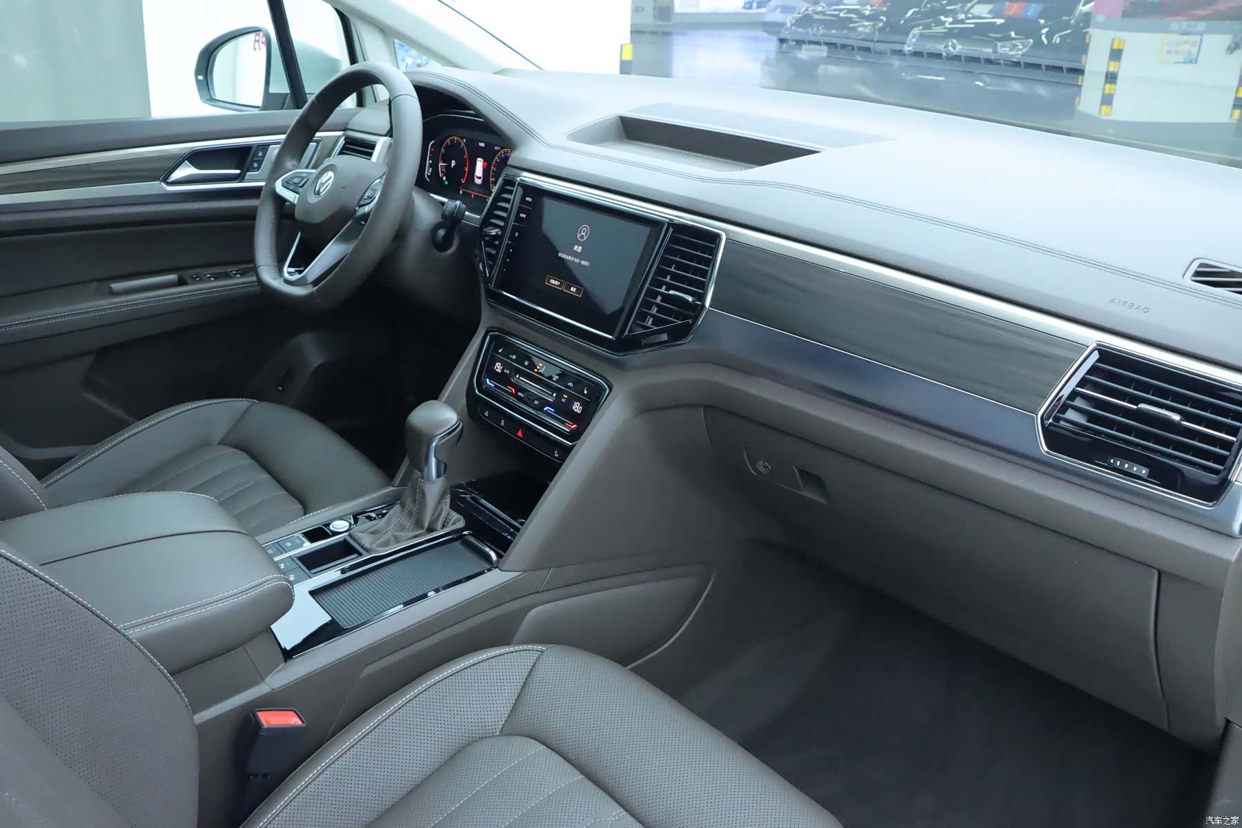 Volkswagen Viloran, 2021 9