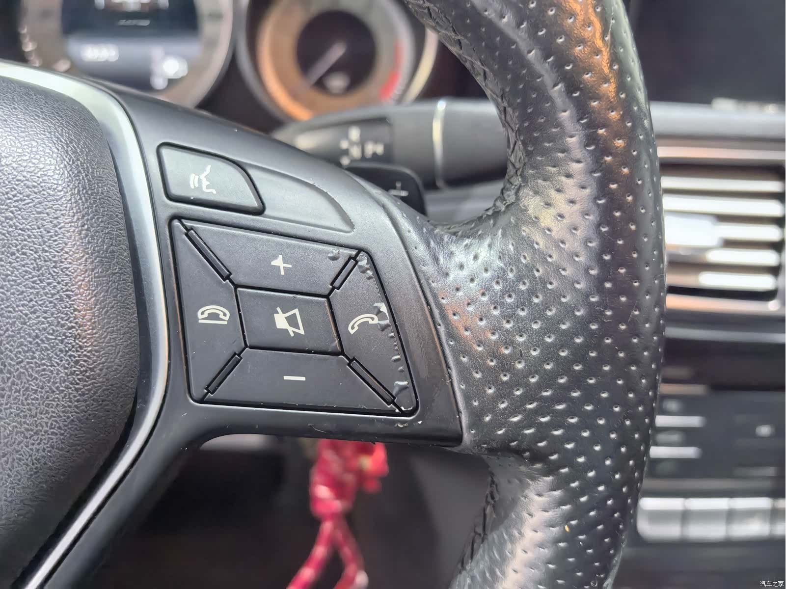 Mercedes-Benz E-Class, 2016 12