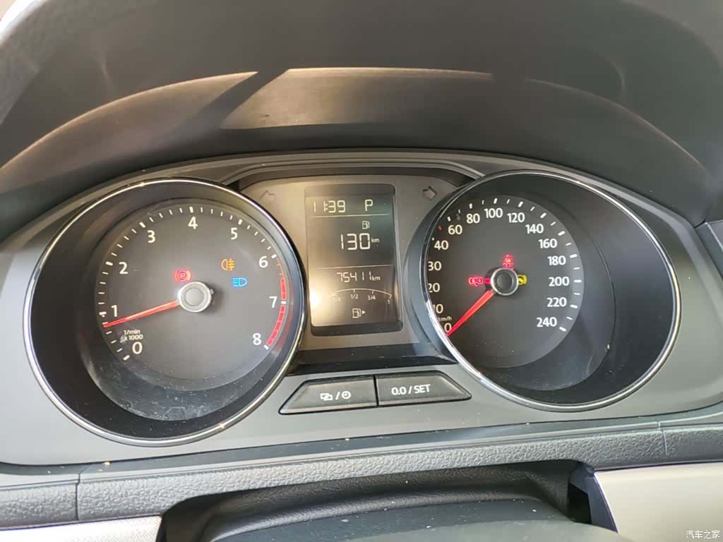 Volkswagen Lavida, 2016 12