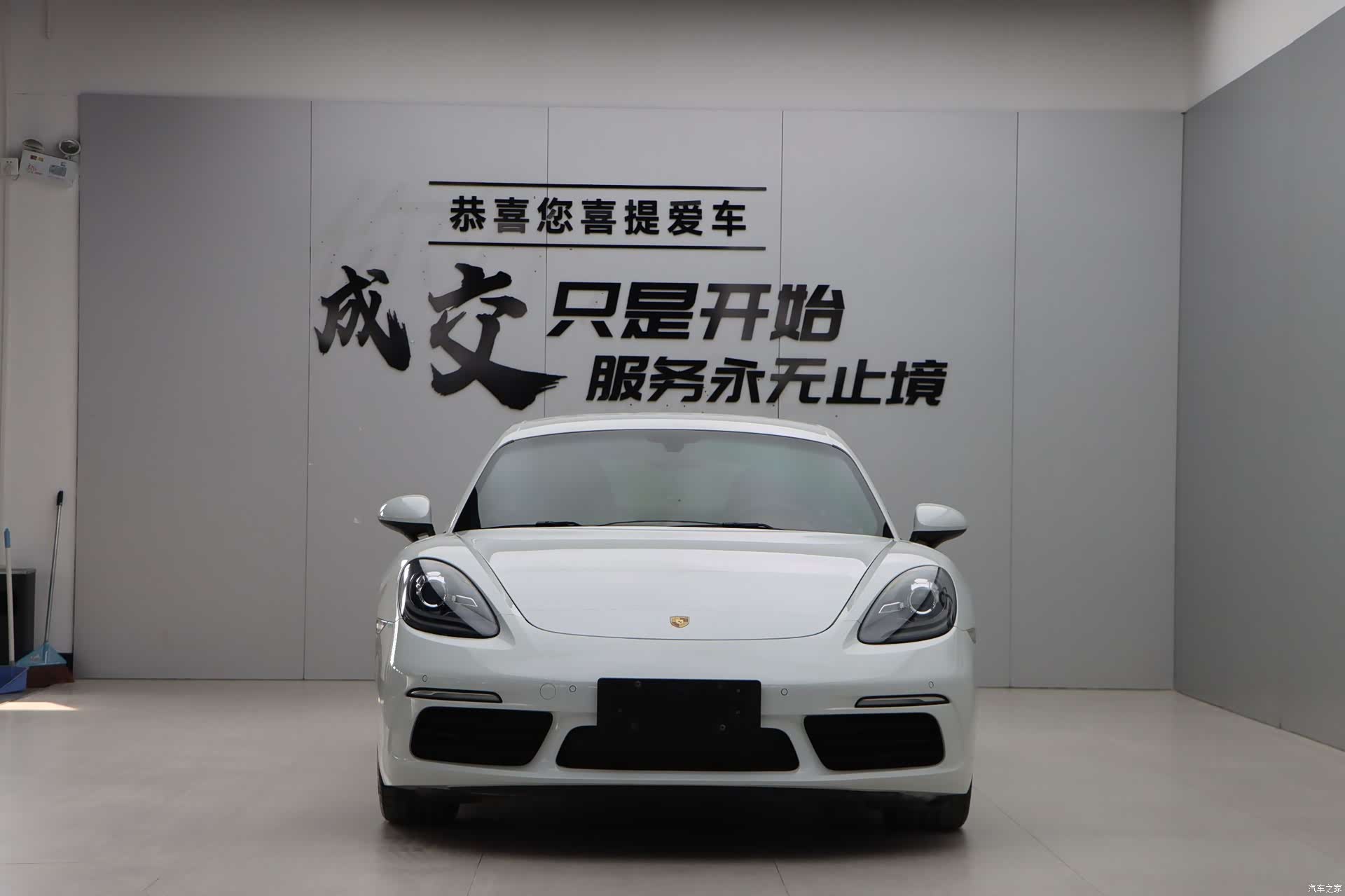 Porsche Cayman, 2017 2