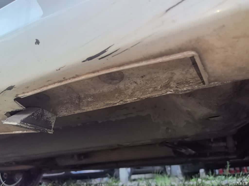 Geely Binray, 2019 21