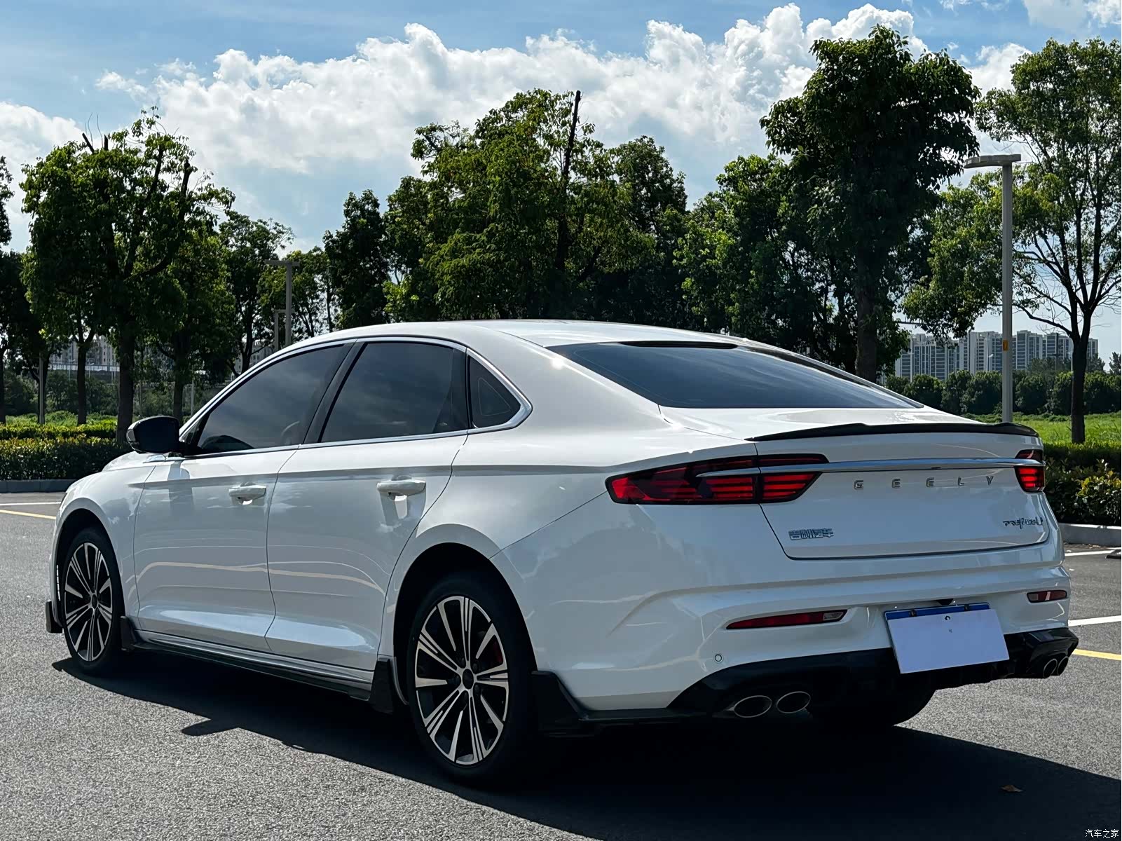 Geely Preface, 2025 14