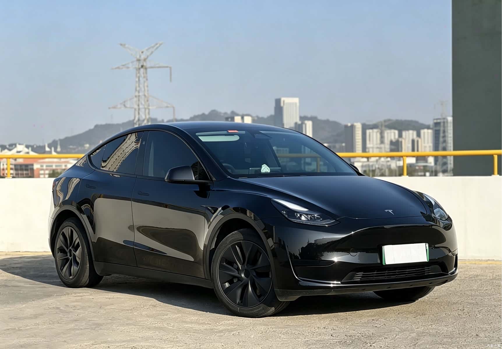 Tesla Model Y, 2024 3