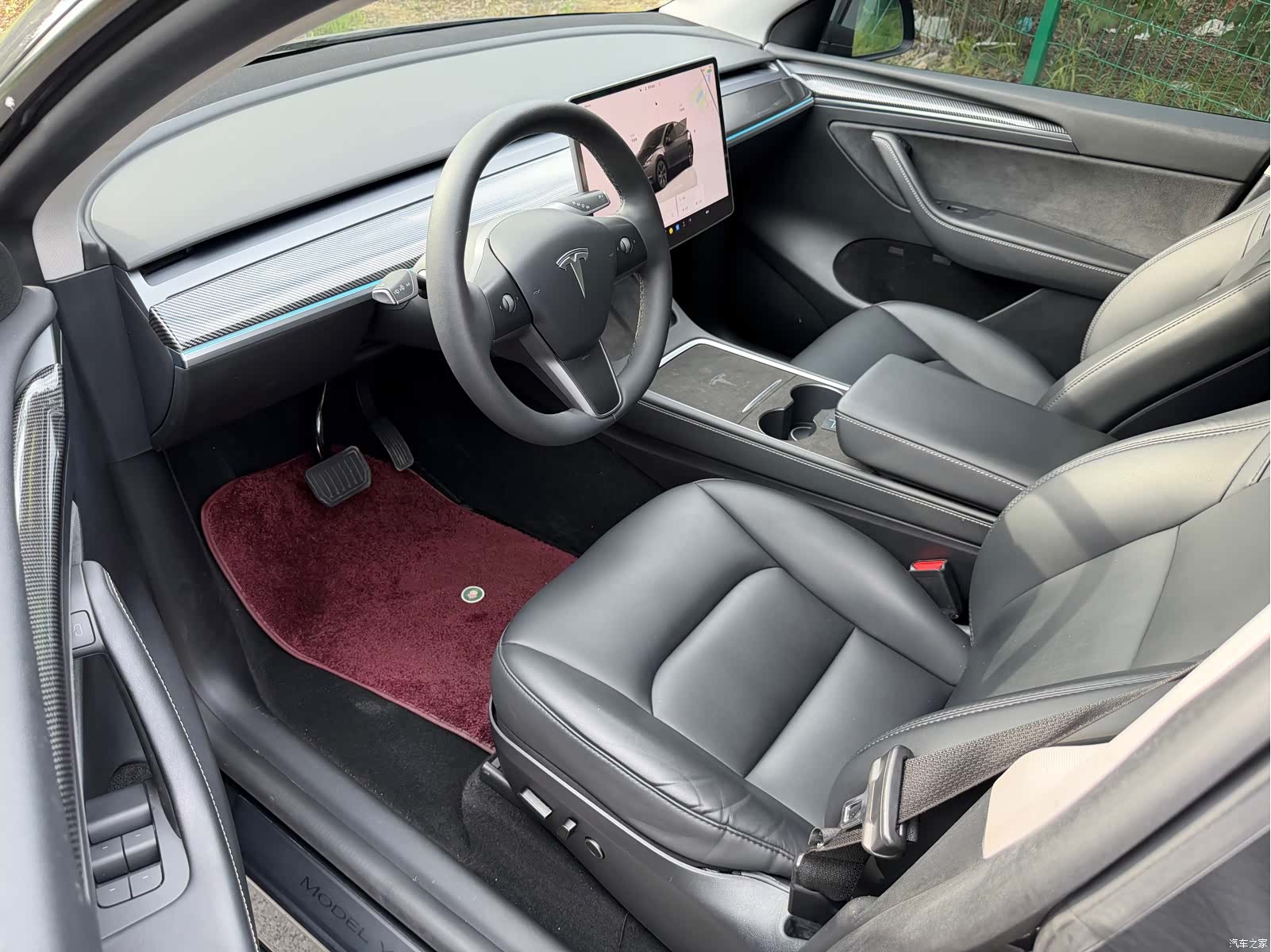Tesla Model Y, 2024 3