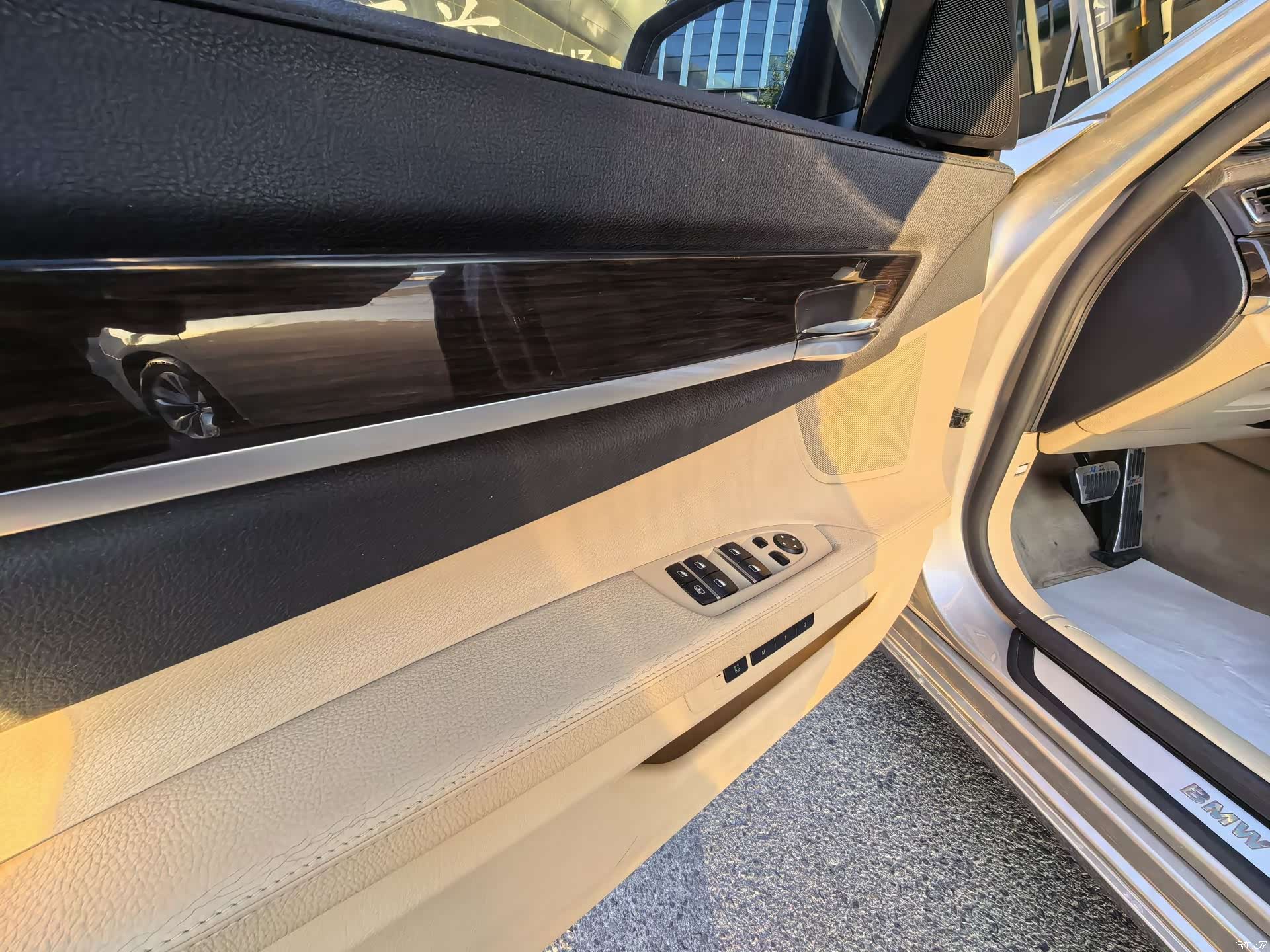 BMW 7 Series, 2013 9