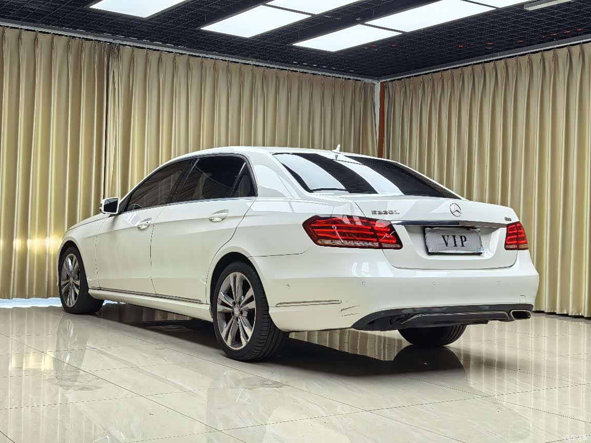 Mercedes-Benz E-Class, 2015 21