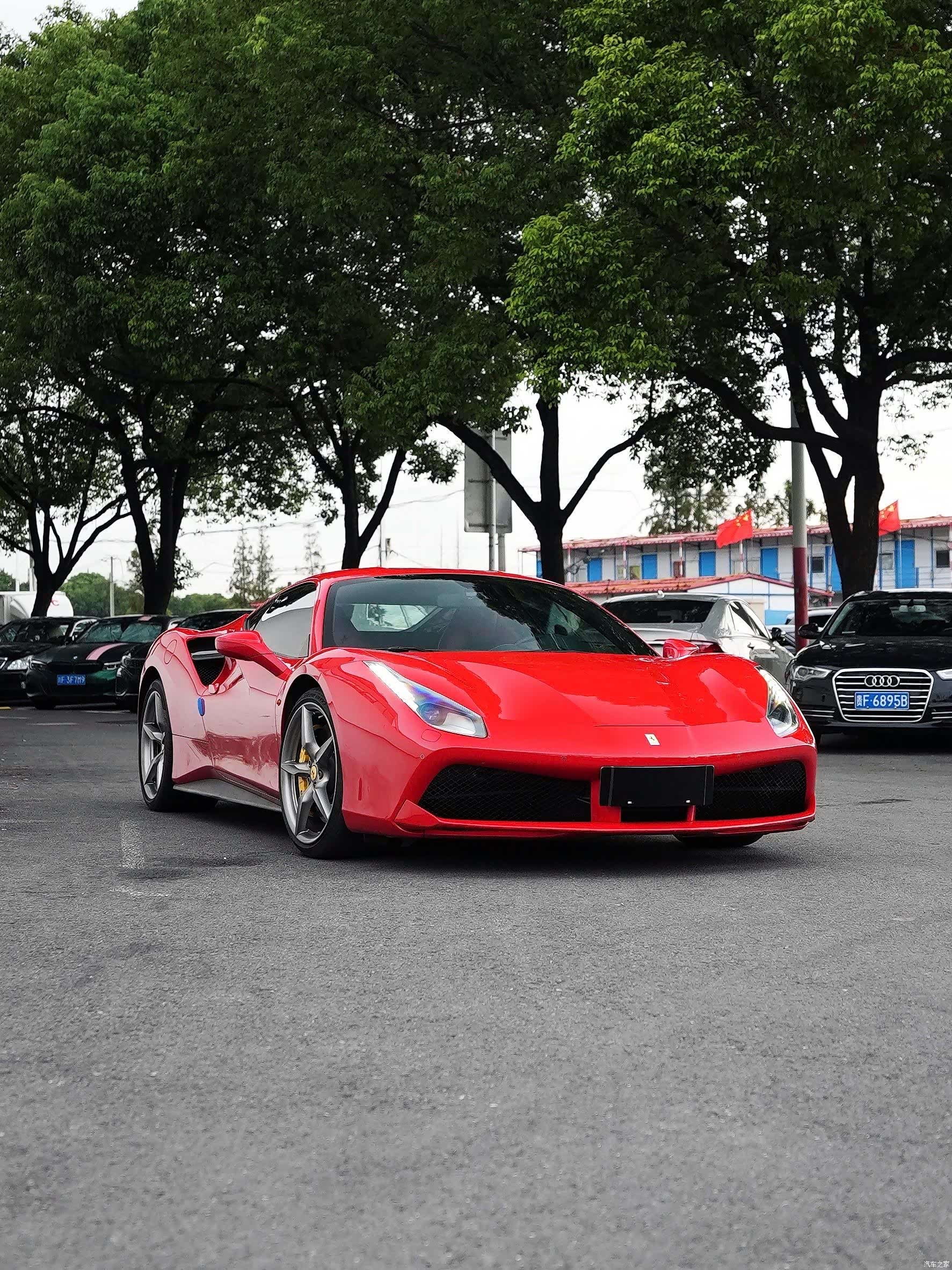 Ferrari 488, 2017 все фото