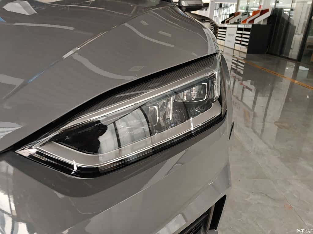 Audi A5, 2019 3