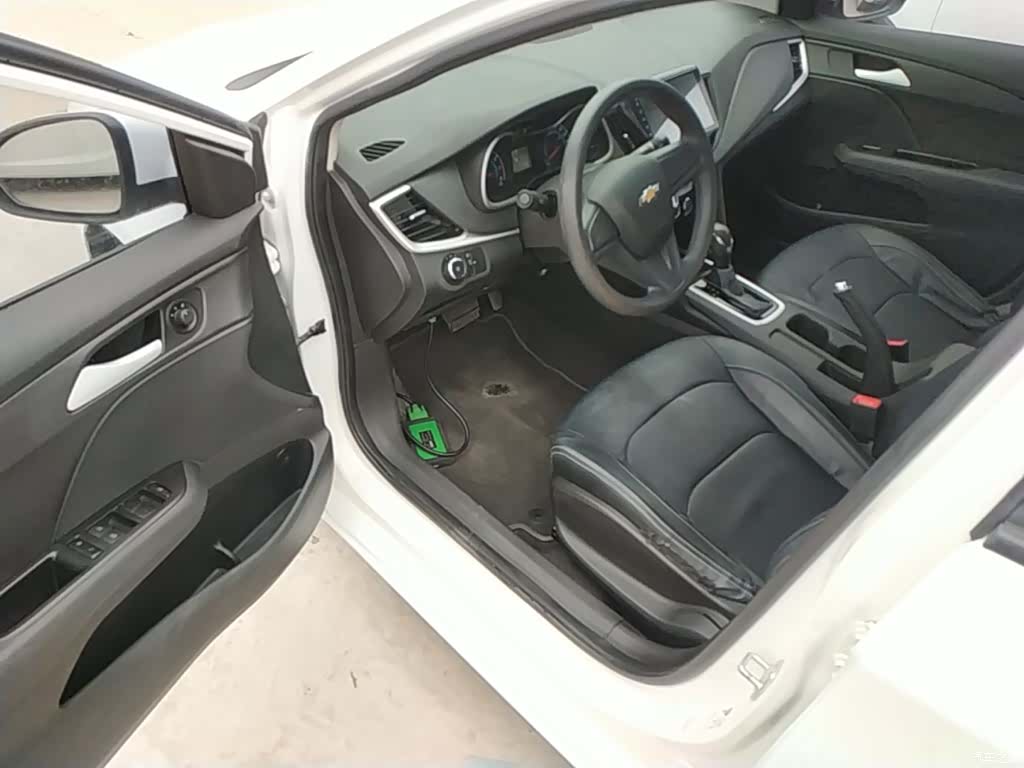 Chevrolet 320, 2019 16
