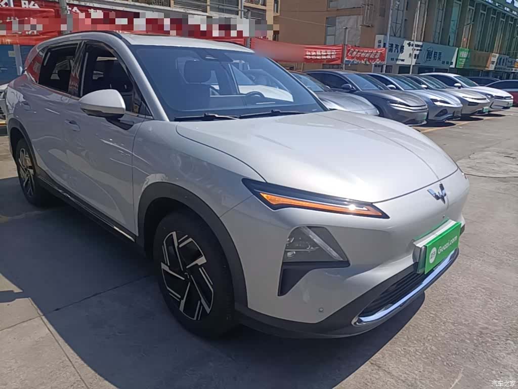 Wuling Starlight, 2025 4
