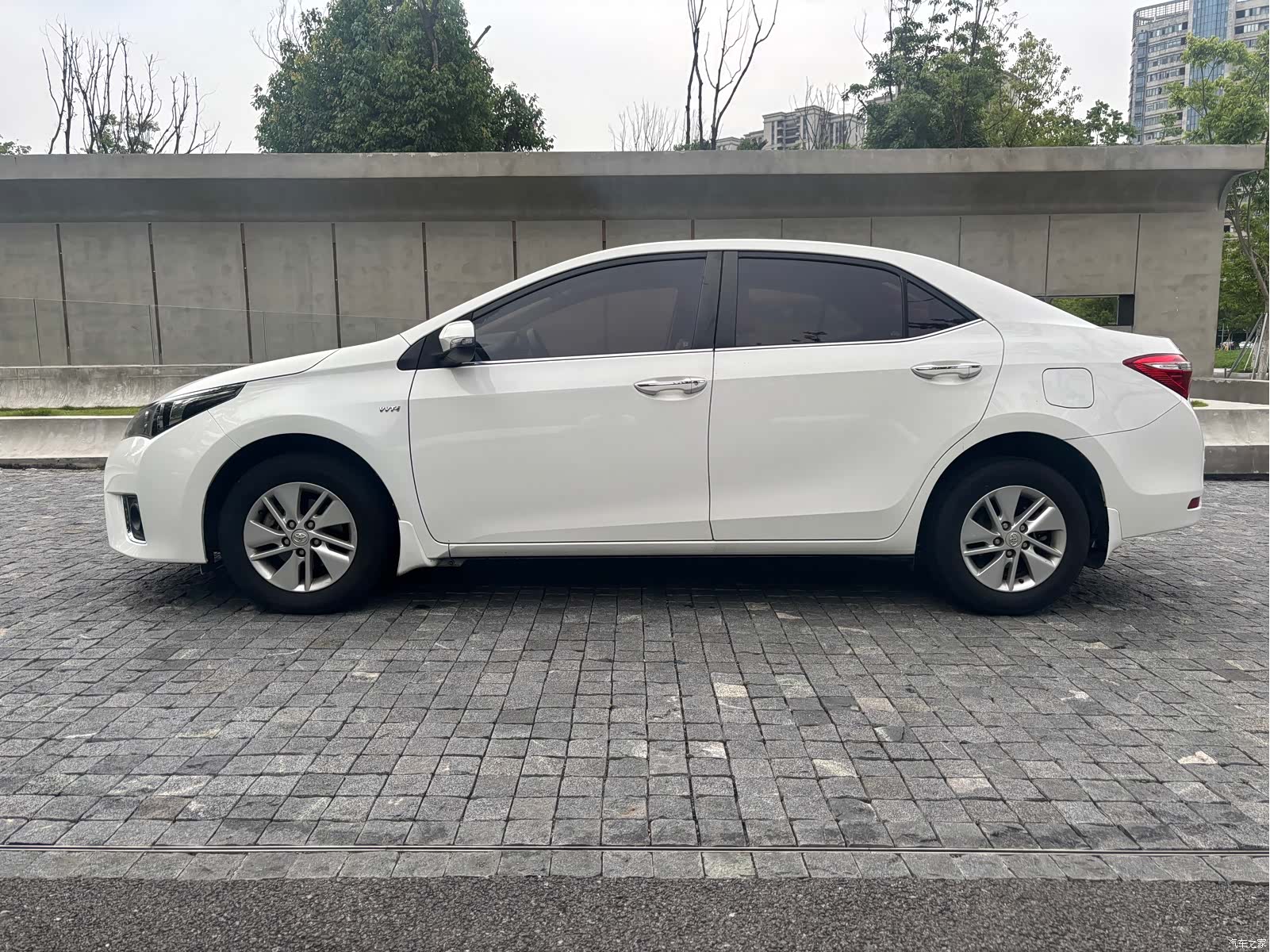 Toyota Corolla, 2015 9