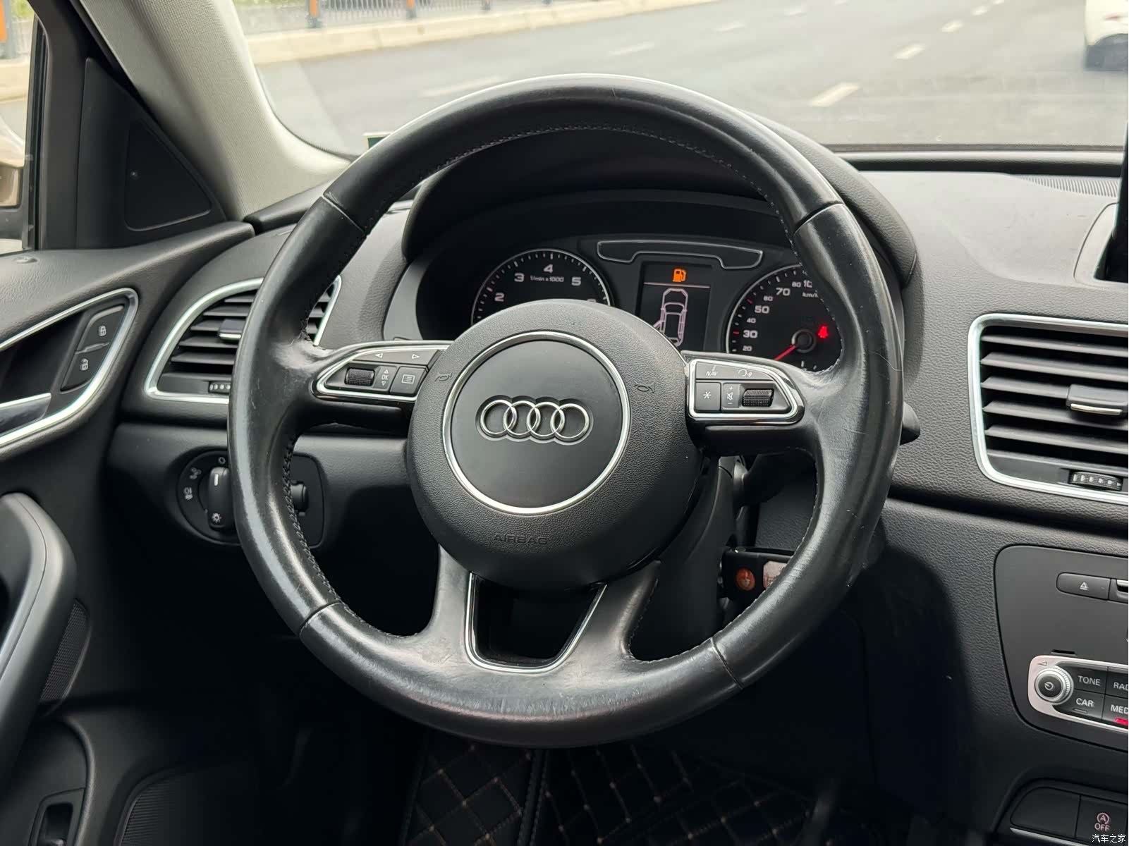 Audi Q3, 2016 все фото