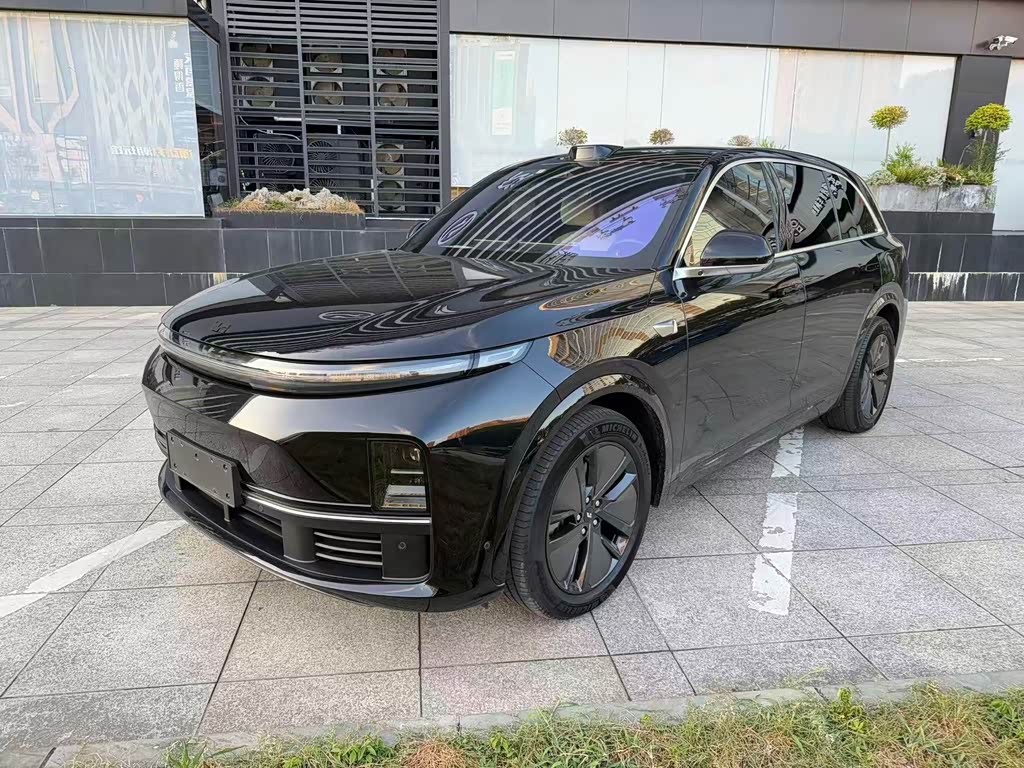 Li Auto L7