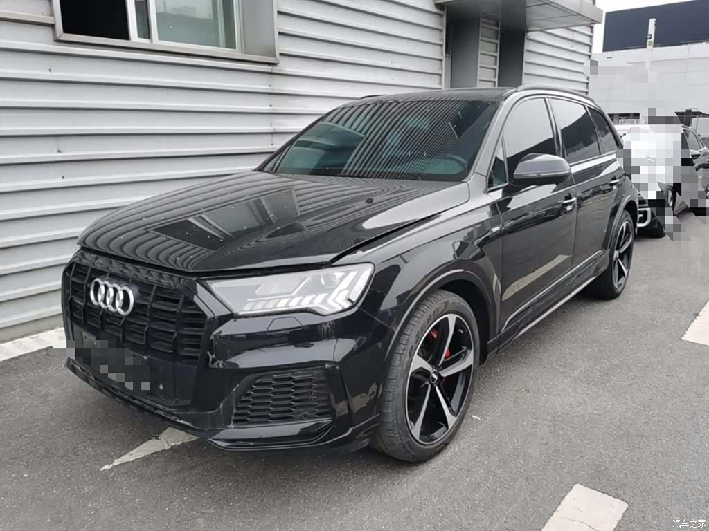Audi Q7, 2021 1