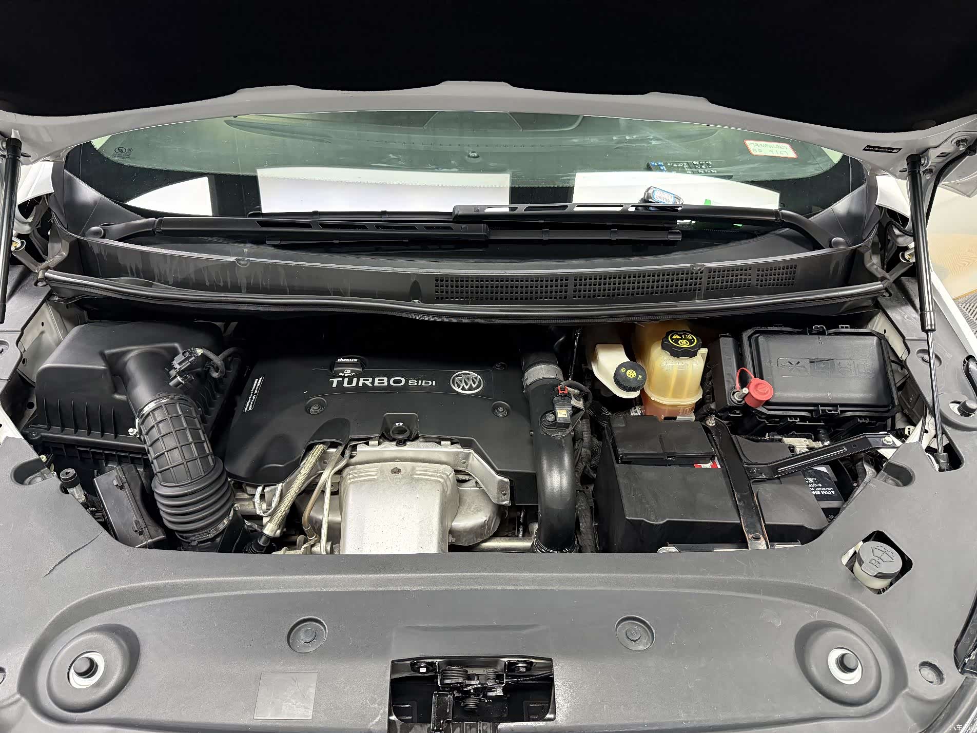 Buick GL8, 2017 23