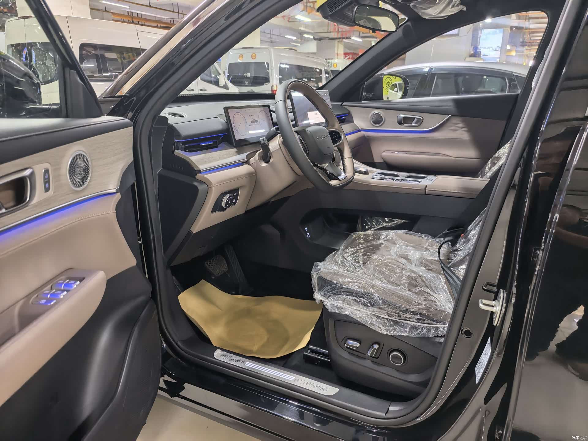 Chery T8, 2025 3