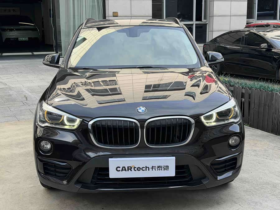 BMW X1 2018, фото 2