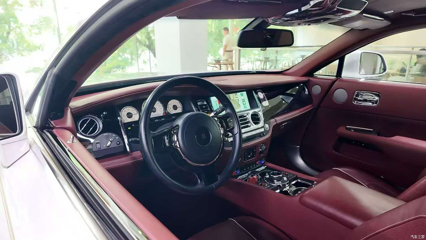 Rolls-Royce Wraith, 2018 7