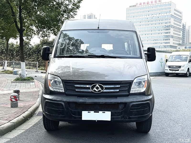 Maxus V80, 2017 2