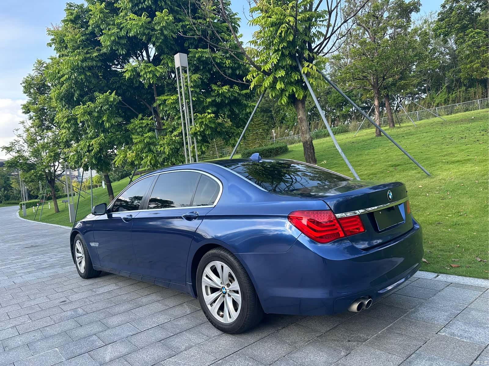 BMW 7 Series, 2010 15