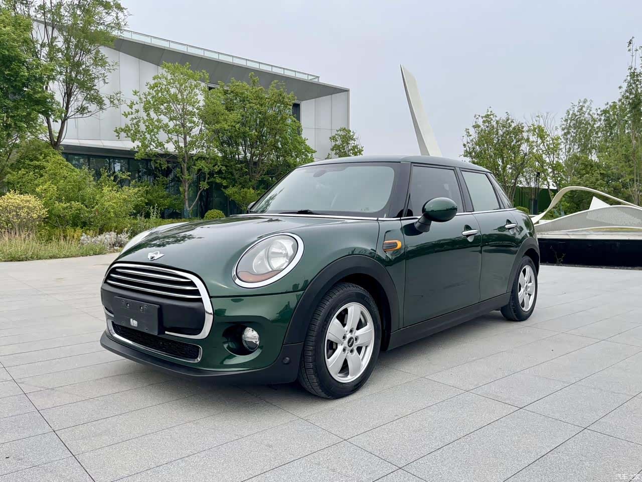 Mini ONE, 2017 1