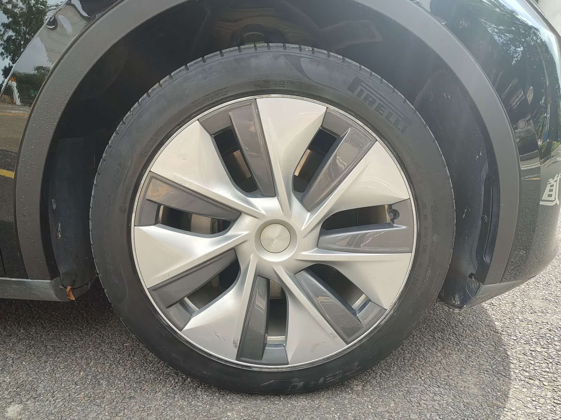 Tesla Model Y, 2022 14