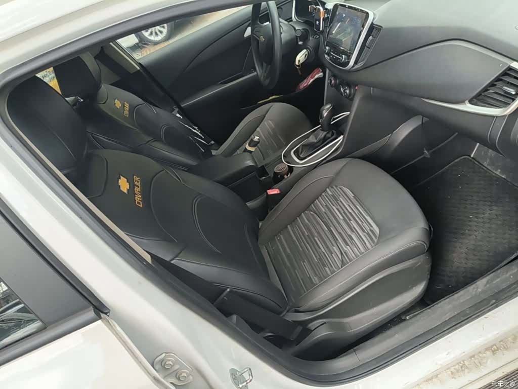 Chevrolet 320, 2019 25