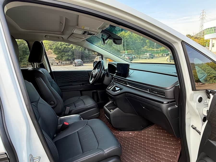 Honda Elysion 2022, фото 9