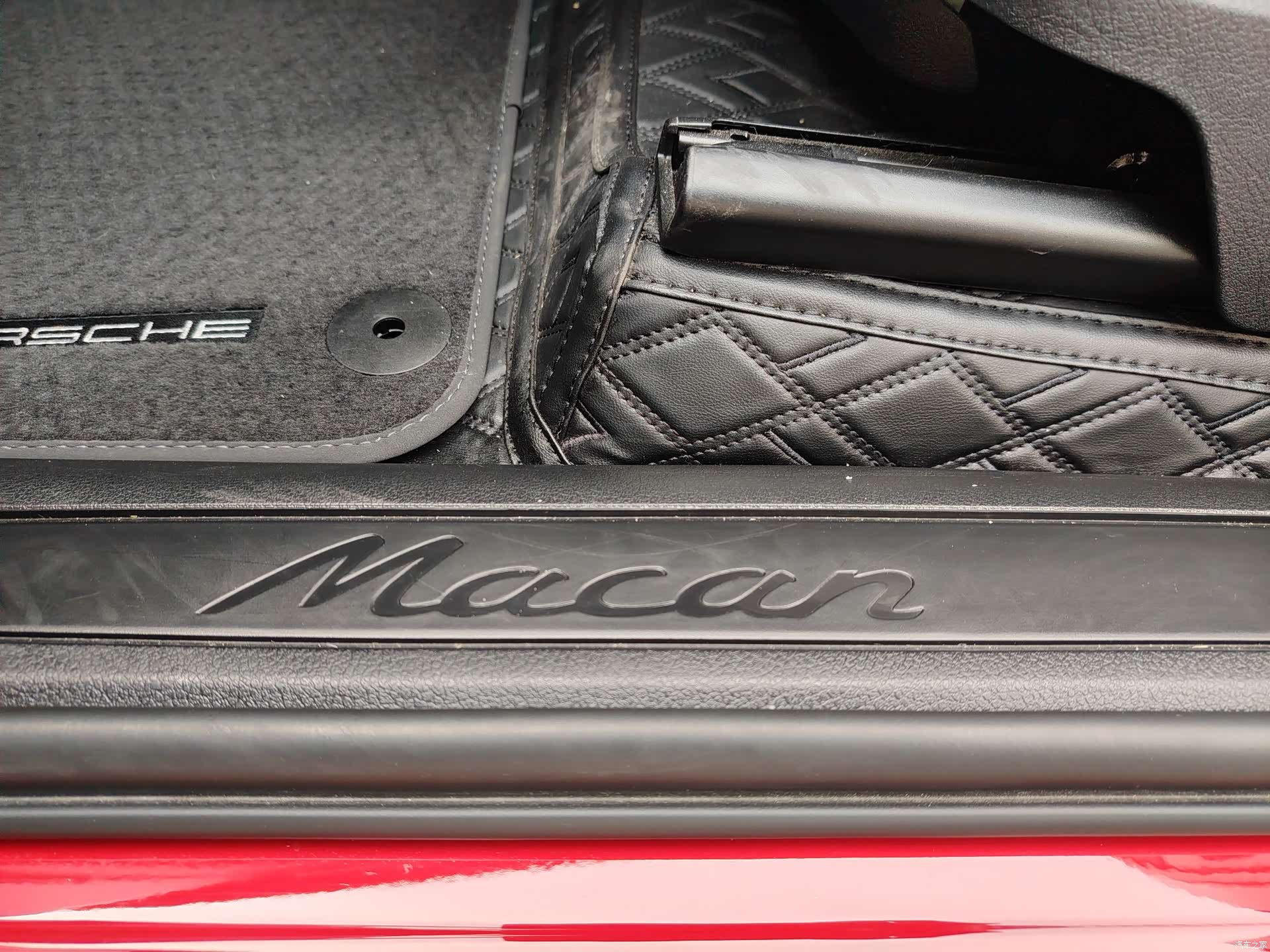 Porsche Macan, 2024 13