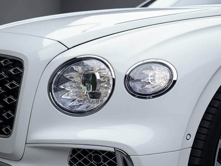 Bentley Flying Spur cha dian hun dong 2025 4.0T V8 Mulliner