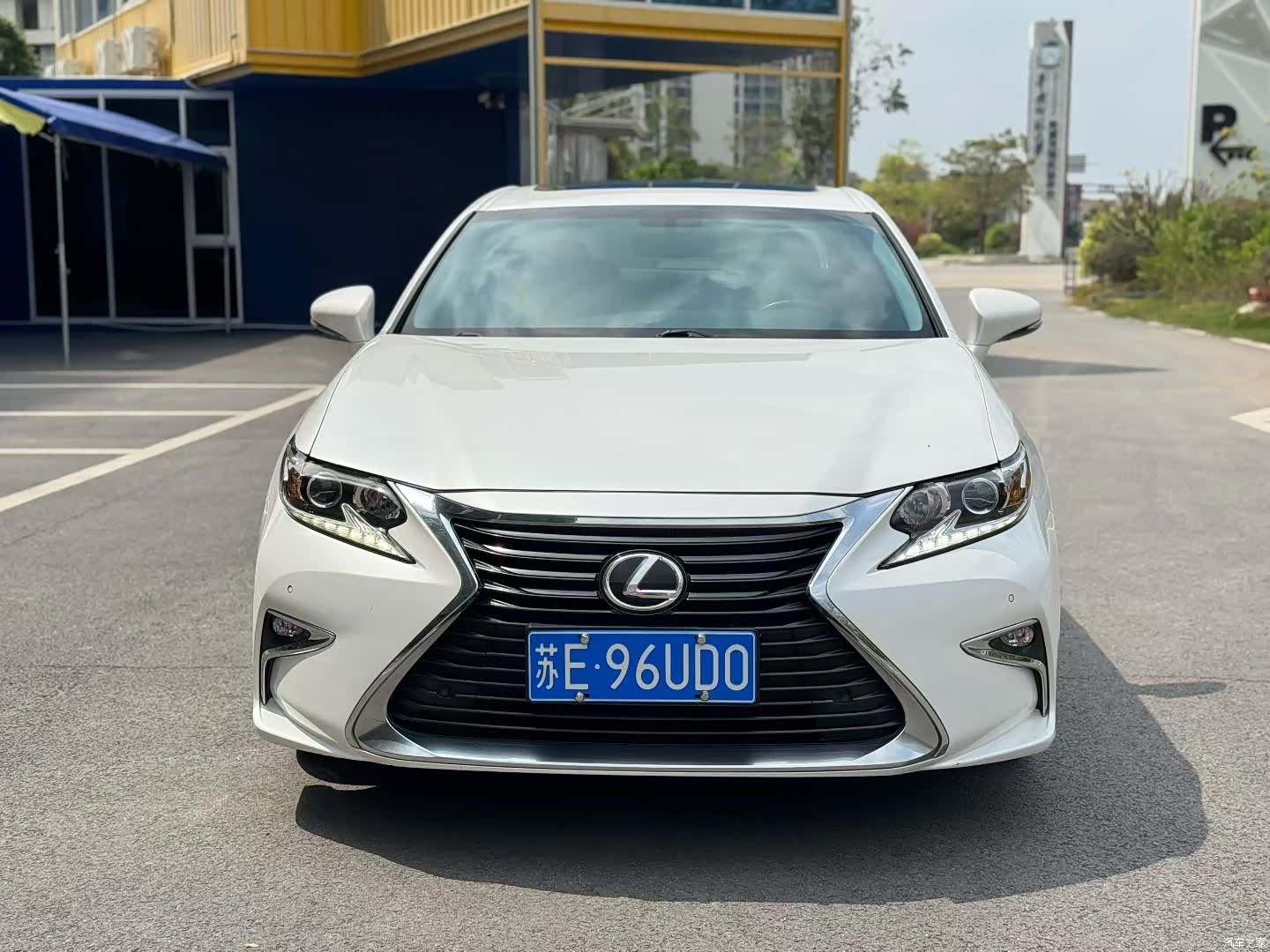 Lexus ES, 2016 2