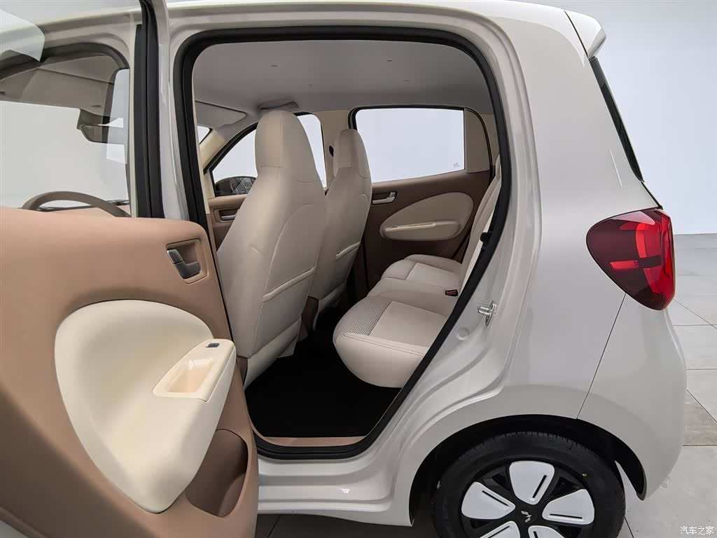 Wuling MINIEV, 2025 15