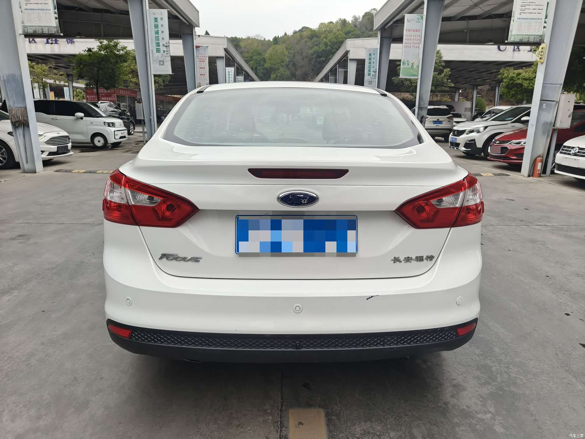 Ford Focus, 2013 4