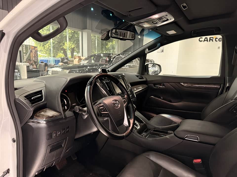 Toyota Elfa Toyota Elfa