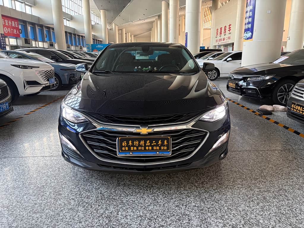 Chevrolet Malibu XL