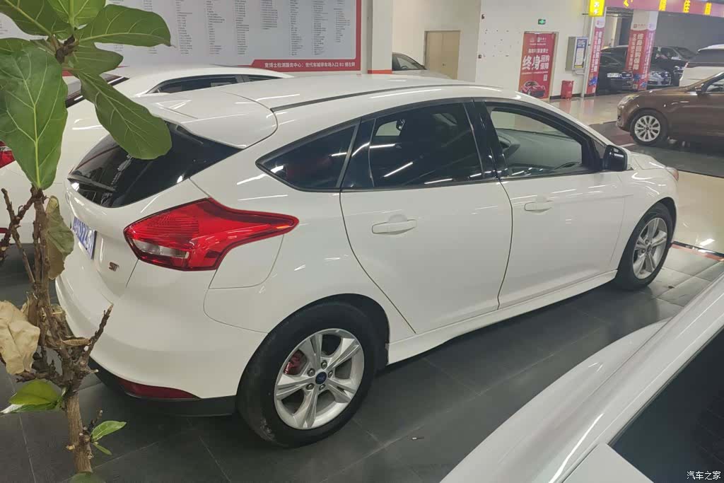 Ford Focus, 2018 3
