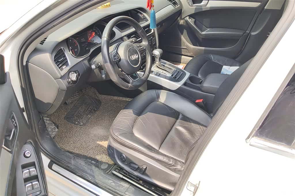 Audi A4L, 2013 9
