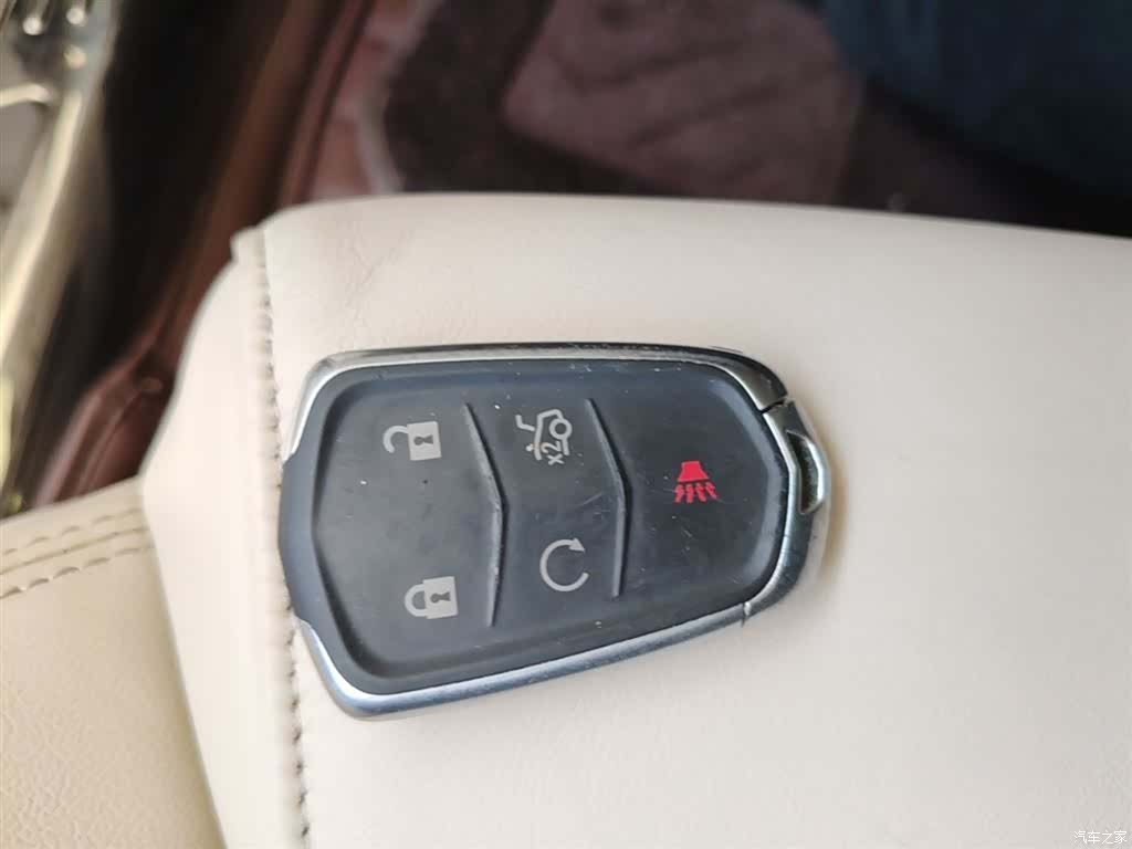 Cadillac XTS, 2017 9
