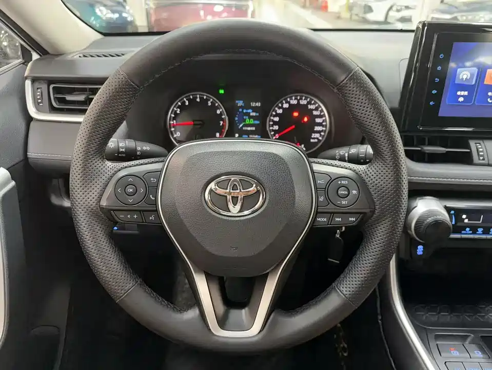 Toyota RAV4 Rongfang