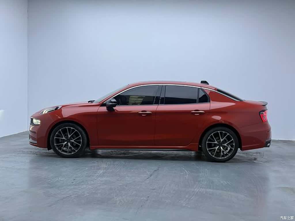 Lynk & Co 01, 2018 8