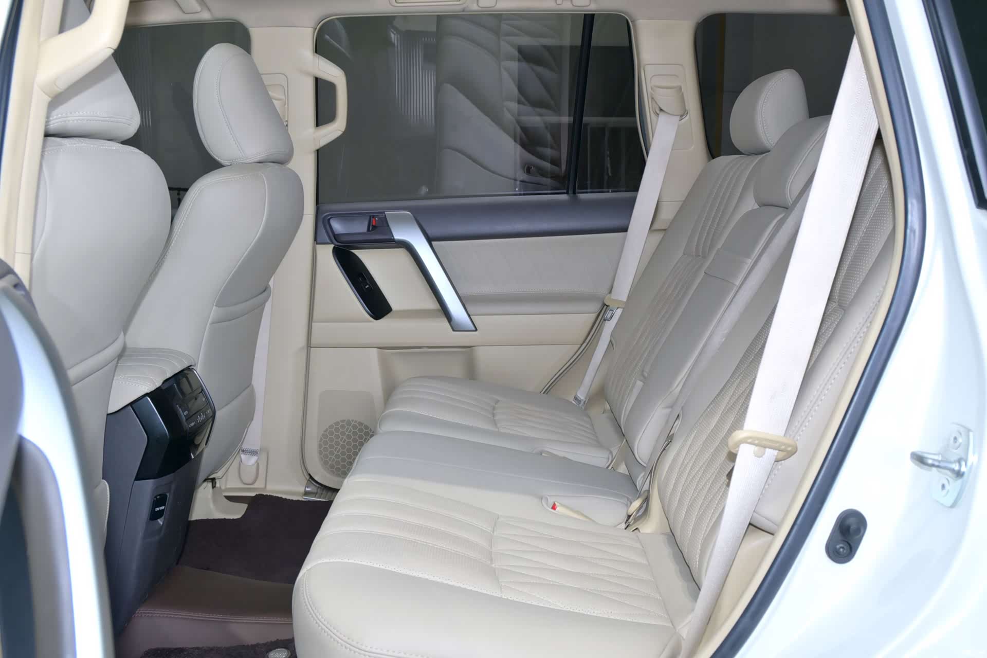 Toyota Prado, 2017 11