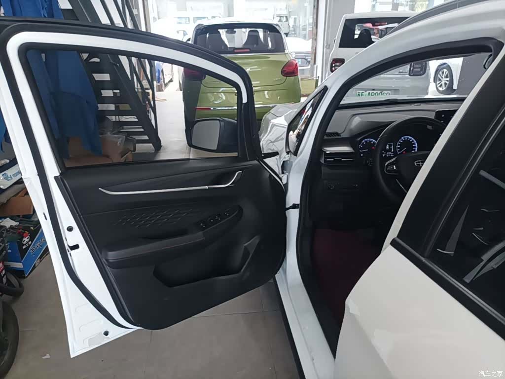 Geely X3, 2021 16