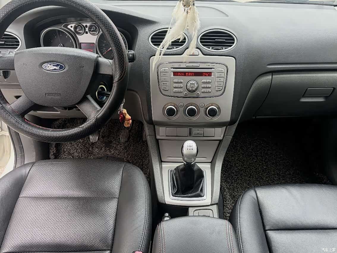 Ford Focus, 2015 4
