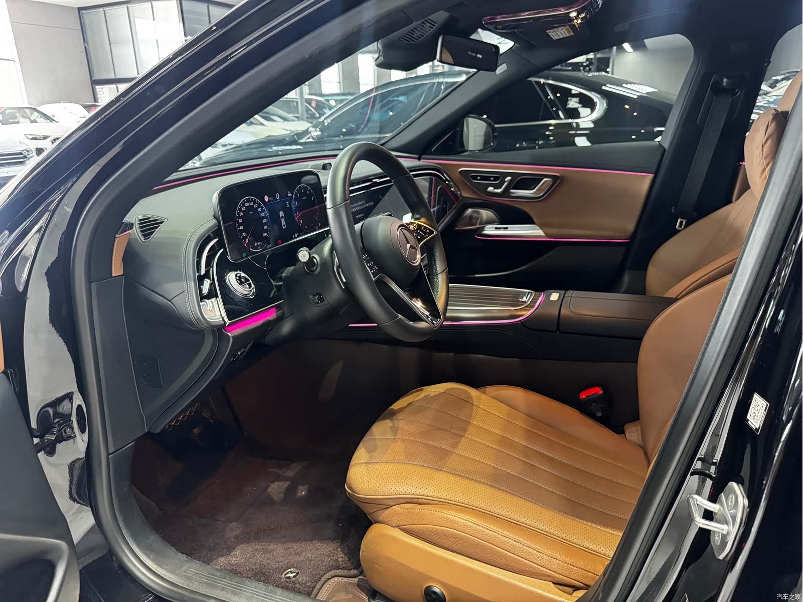 Mercedes-Benz E-Class, 2024 7